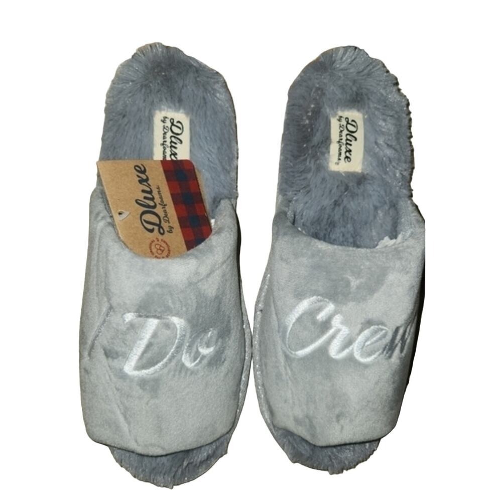 Dluxe by Dearfoams Bride to‎ Be Slippers Cozy Gray Crew Embroidered